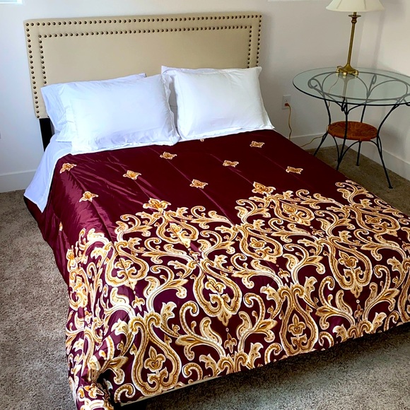 Cal King Bed Ensemble Fairfield Square Collection Bed-in-A-Bag Comforter Set - Picture 6 of 14